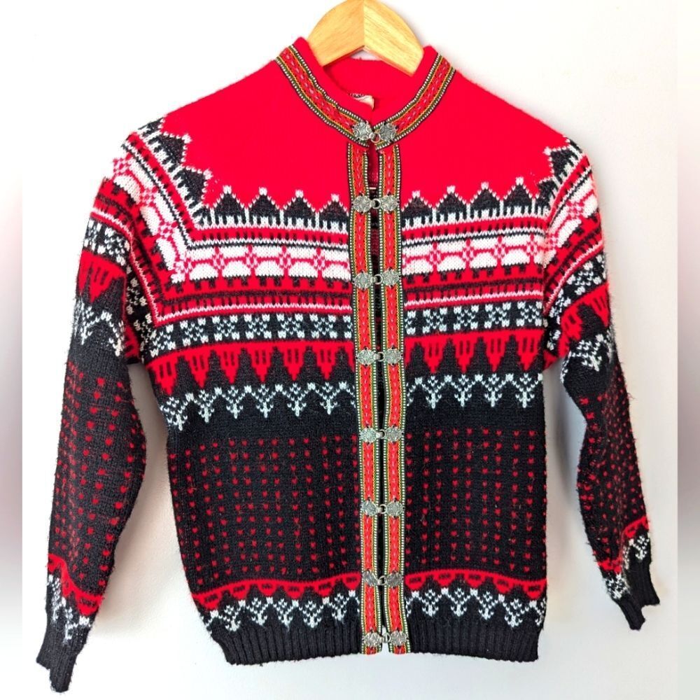 VTG Dralon Knitting Mill Women Sz 40 Icelandic Cardigan Sweater with Metal Clasp